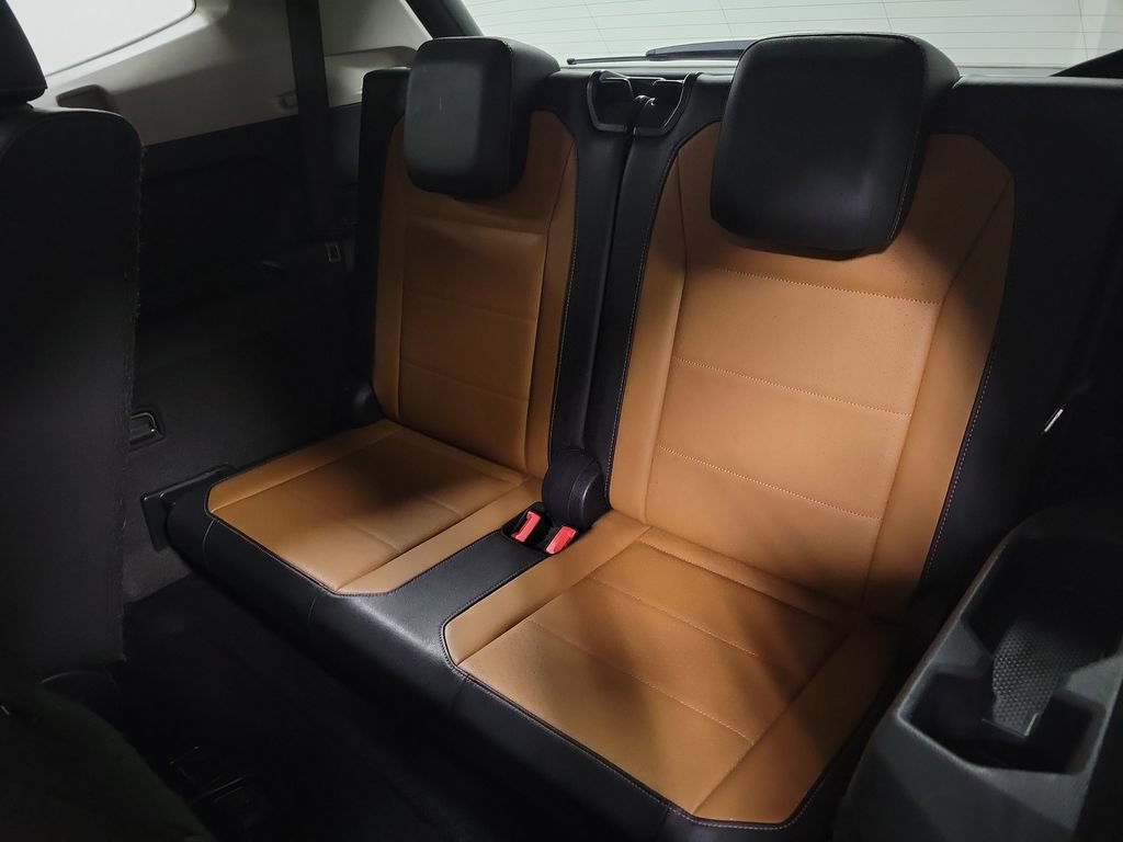 Used 2019 Volkswagen Tiguan SE w/ Panoramic Sunroof Package AWD/4WD image 29