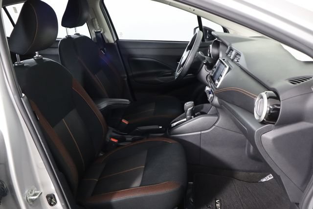 Used 2022 Nissan Versa SR w/ Convenience Package FWD image 18