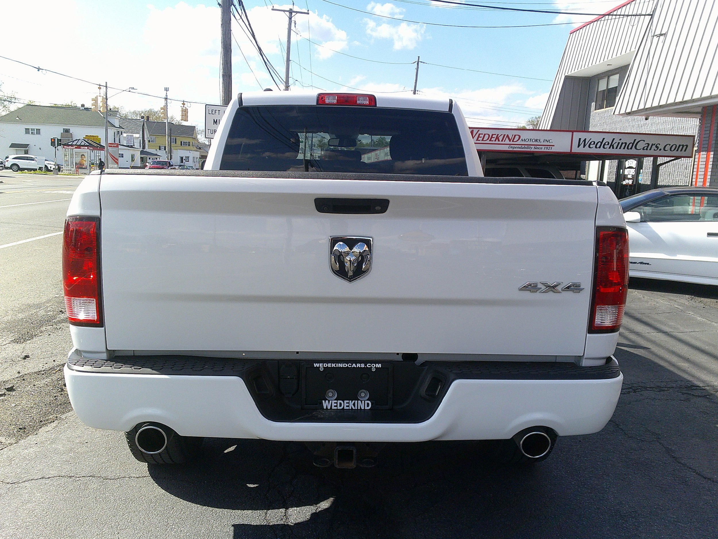 Used 2016 RAM 1500 Express AWD/4WD image 4