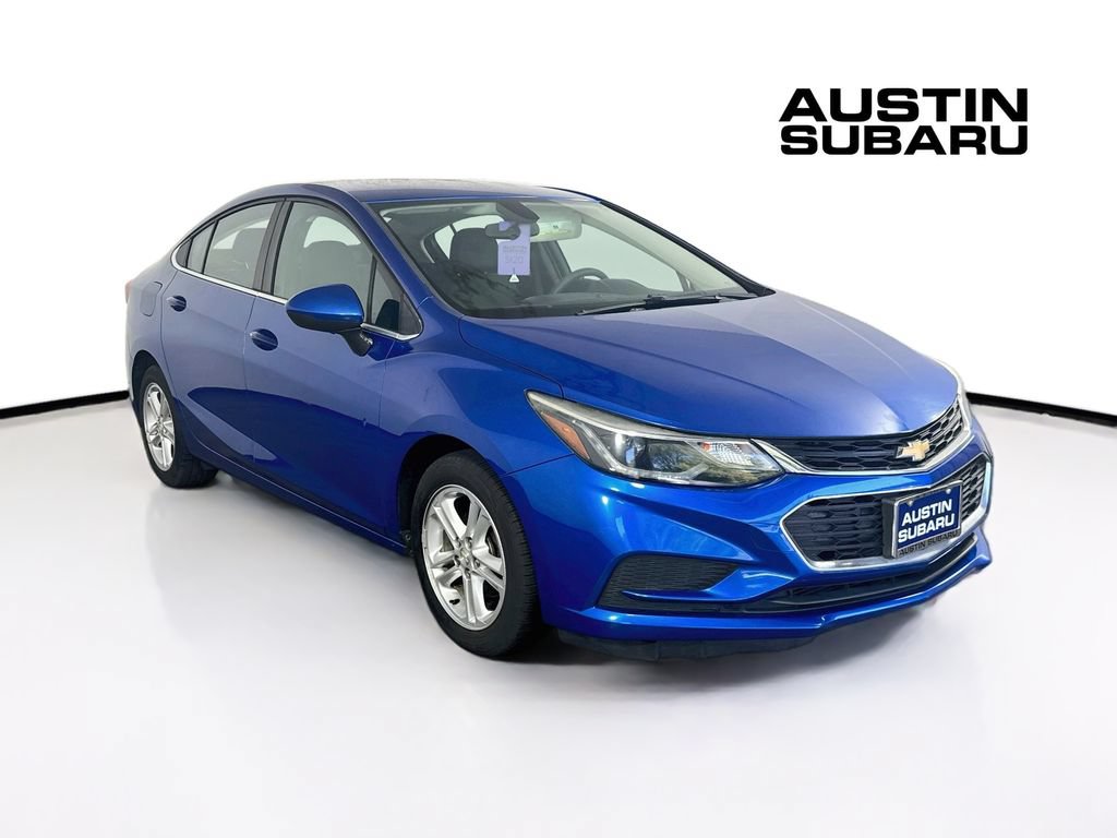 Used 2017 Chevrolet Cruze LT w/ Convenience Package FWD video 1