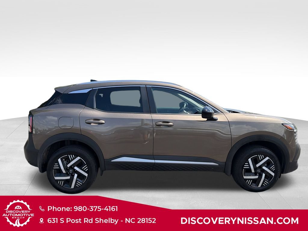 Certified 2026 Nissan Kicks SV w/ Charging Package FWD image 5