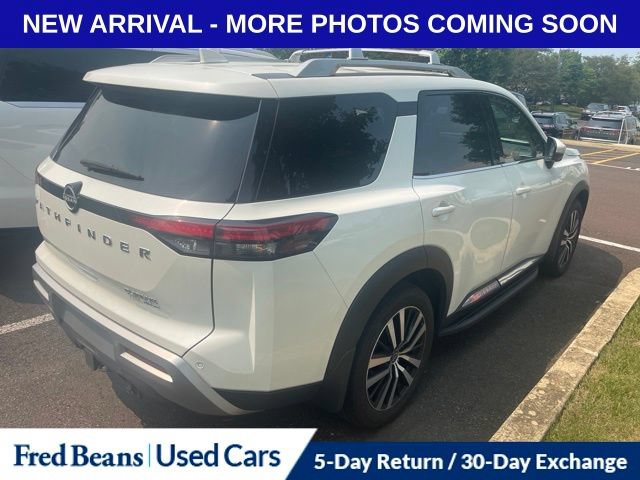 Used 2023 Nissan Pathfinder Platinum w/ Lighting Package (N93) AWD/4WD image 6
