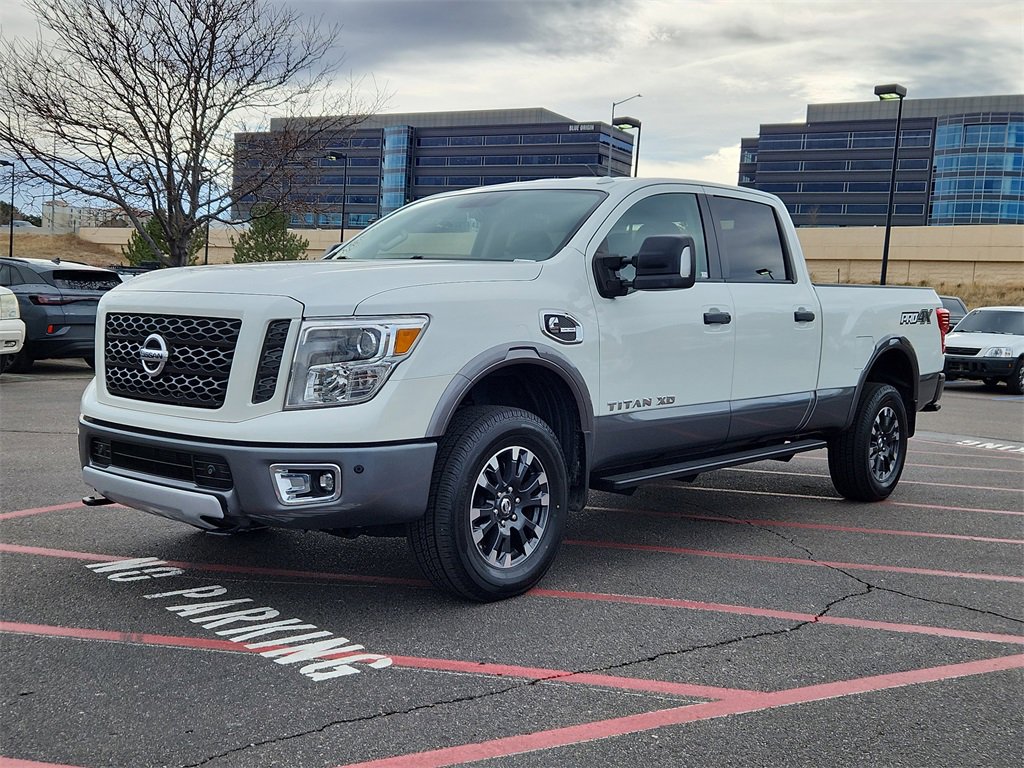 Used 2019 Nissan Titan PRO-4X w/ Pro-4x Convenience Package image 1