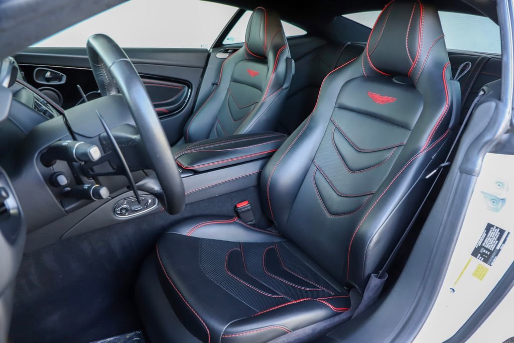 Used 2019 Aston Martin DBS Superleggera RWD image 8