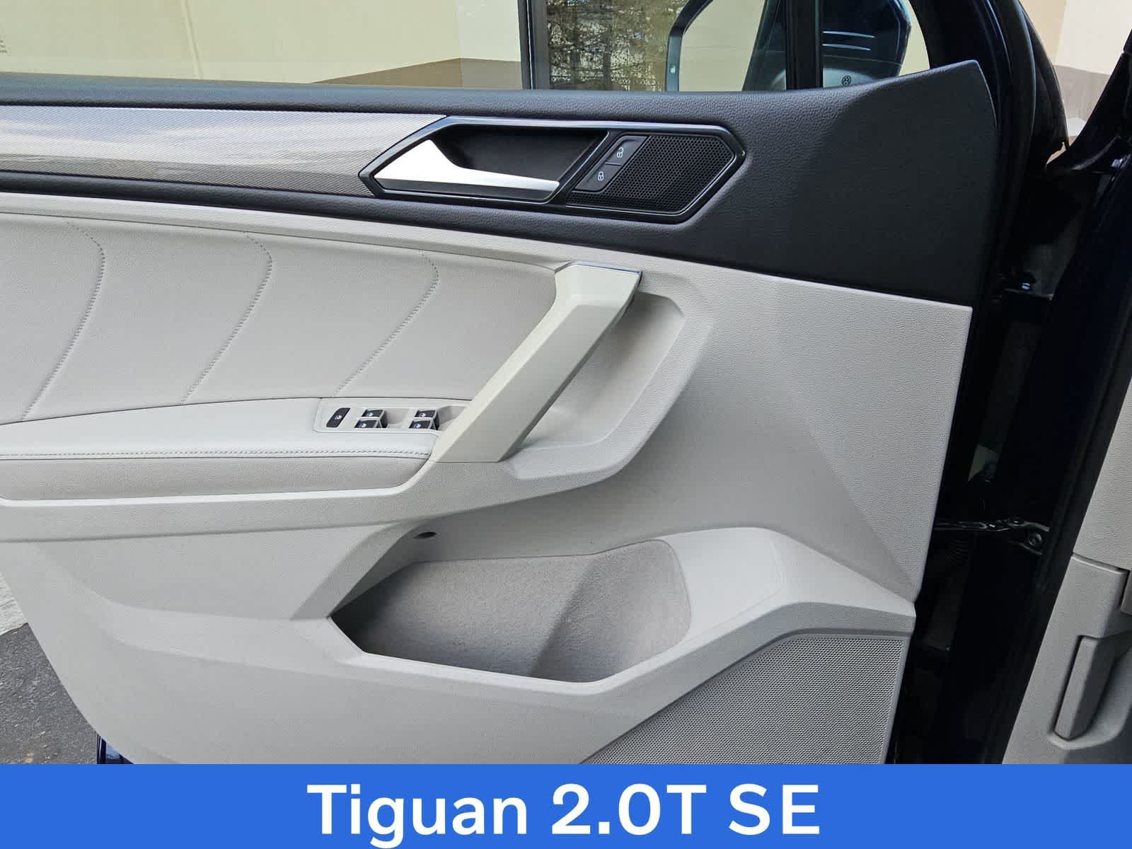 Used 2022 Volkswagen Tiguan SE FWD image 26