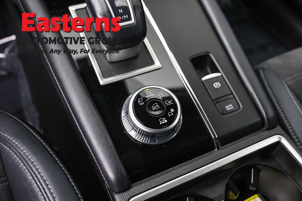 Used 2023 Mitsubishi Outlander SE AWD/4WD image 19