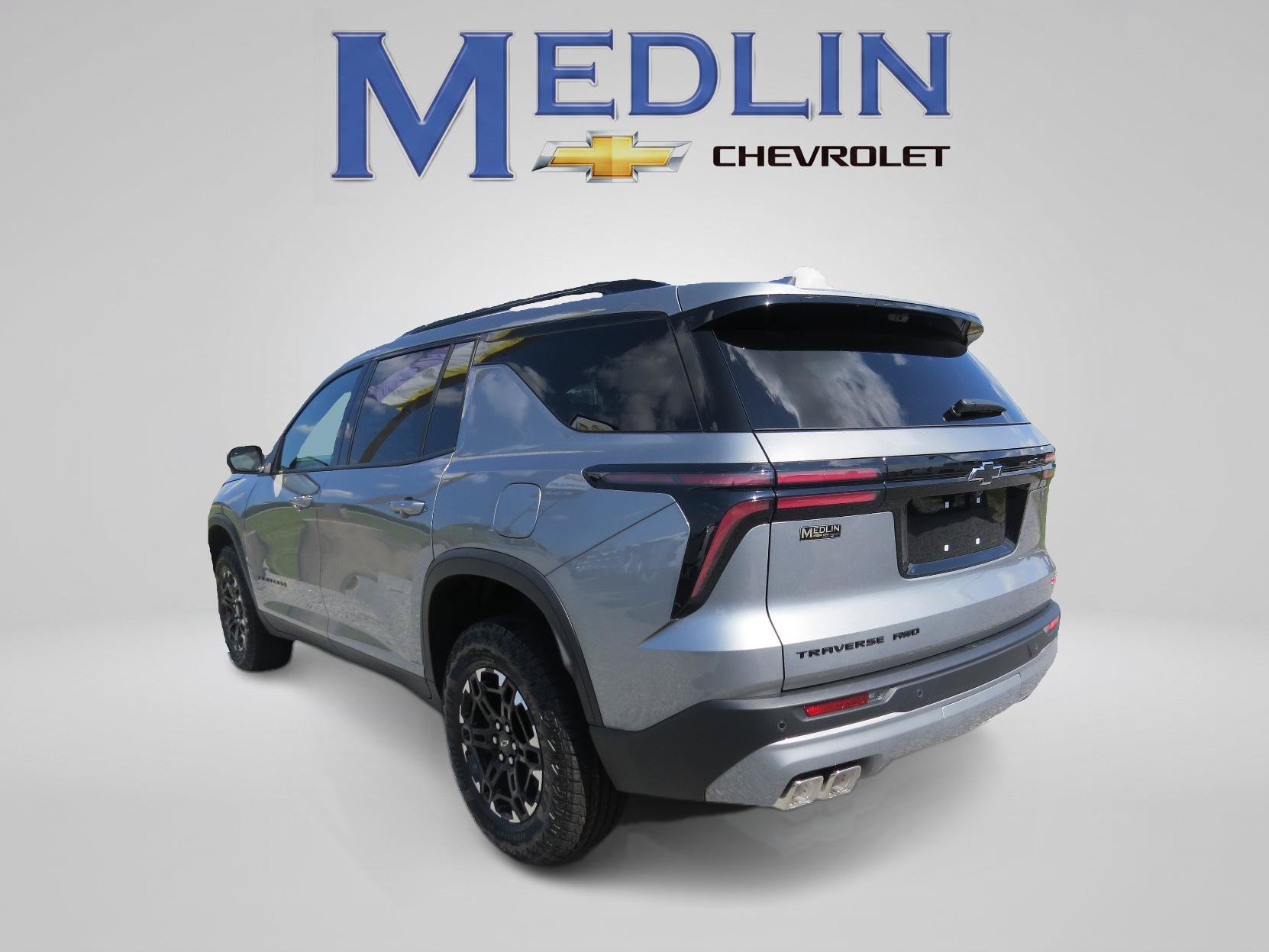 New 2027 Chevrolet Traverse Z71 w/ Driver Confidence Package AWD/4WD image 5