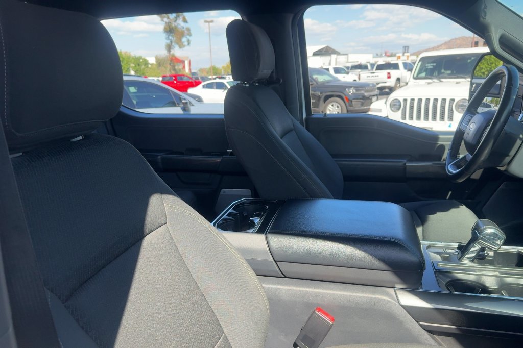 Used 2021 Ford F150 XLT w/ Equipment Group 302A High AWD/4WD image 15
