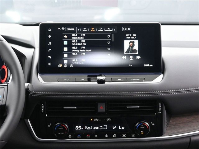 New 2026 Nissan Rogue Platinum image 12
