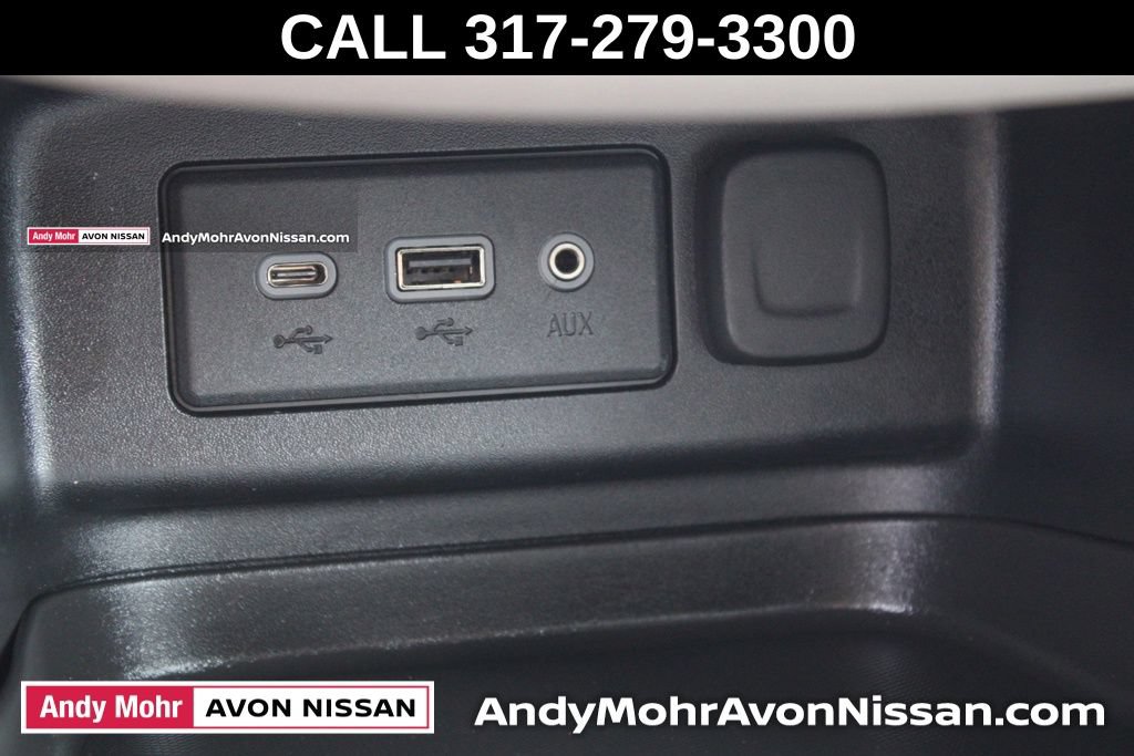 Used 2020 Chevrolet Equinox LS w/ LS Convenience Package FWD image 37