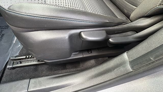 Used 2024 Chevrolet Trax LT image 27