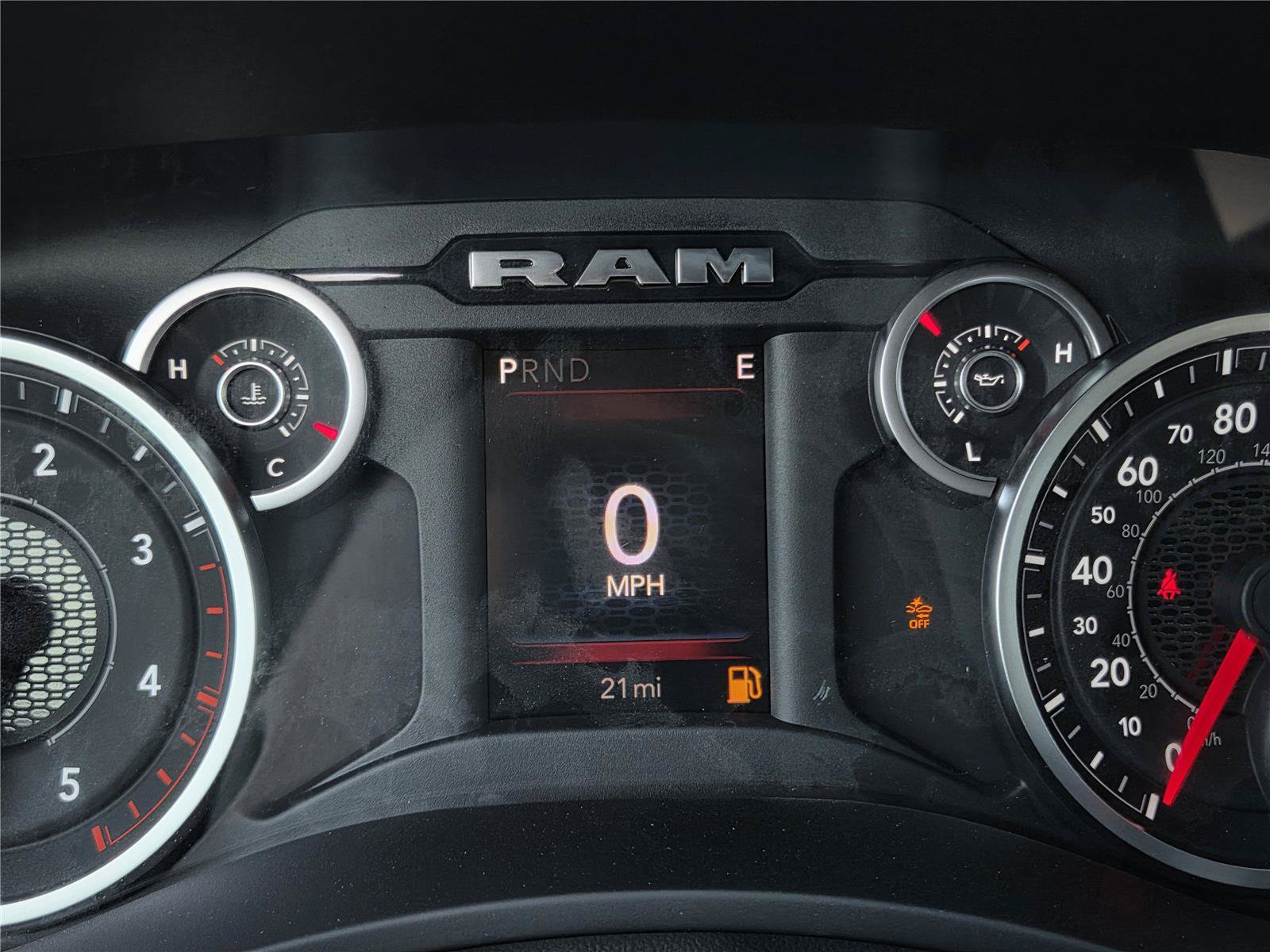 New 2026 RAM 2500 Tradesman AWD/4WD image 23