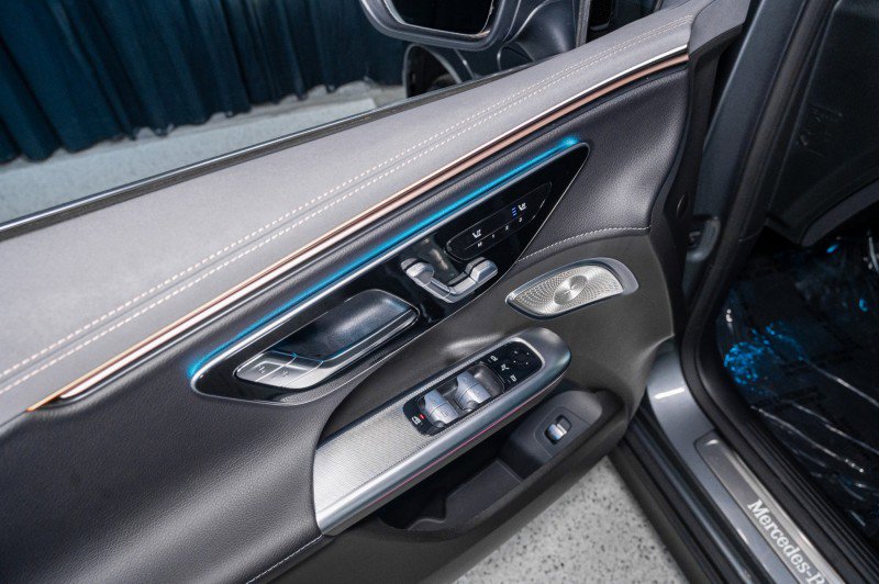 New 2026 Mercedes-Benz EQE 320+ SUV image 11