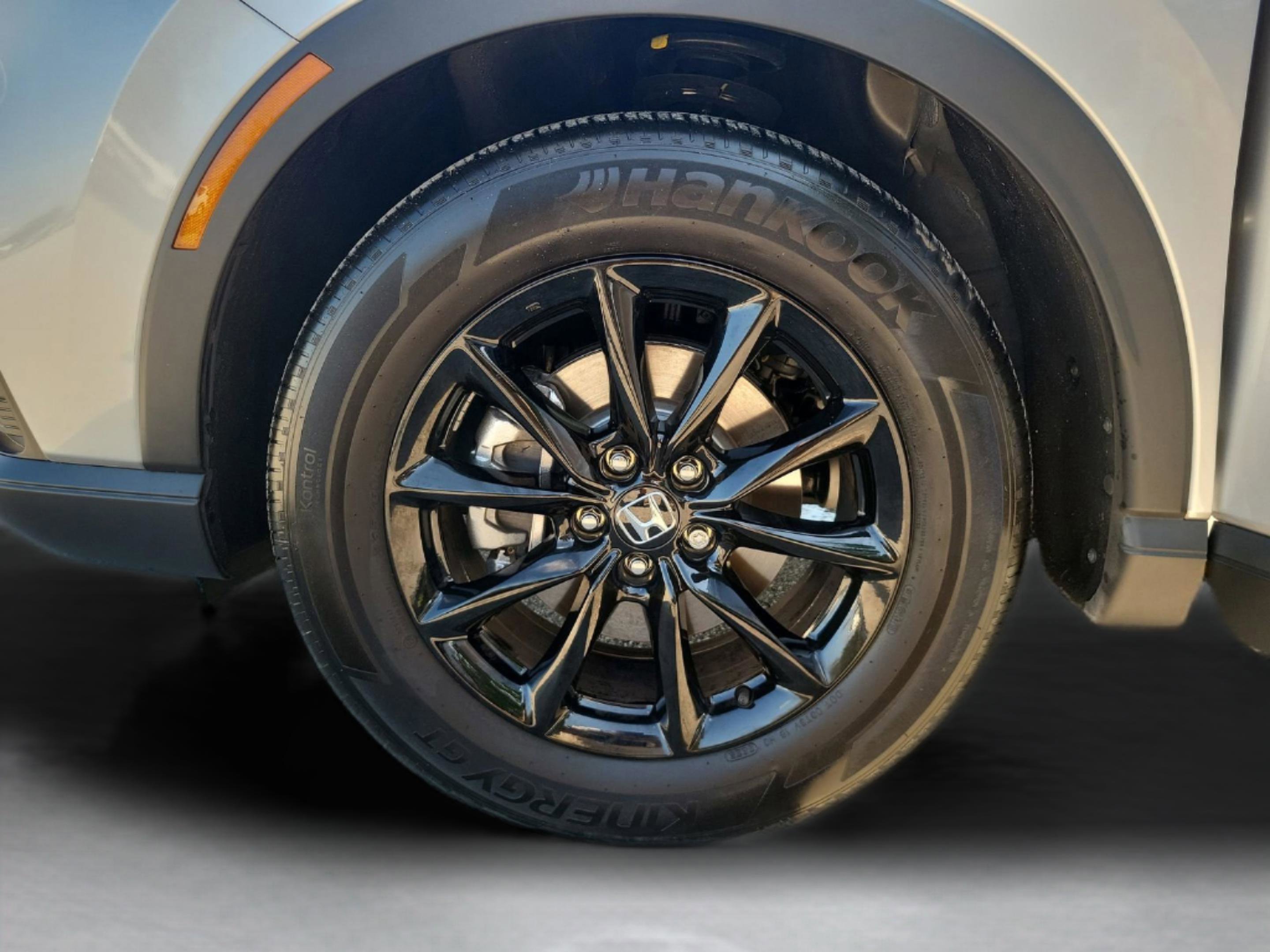 Certified 2026 Honda CR-V Sport image 33