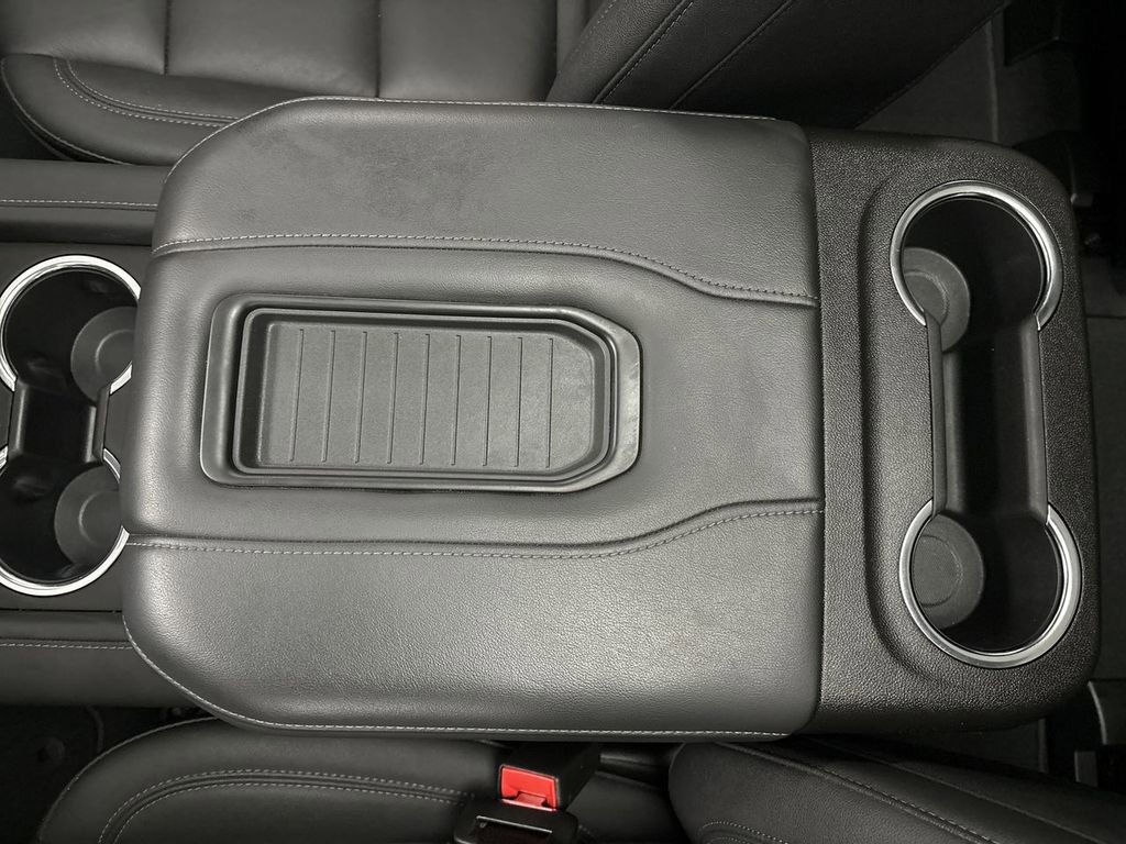 Used 2023 Chevrolet Tahoe Z71 w/ Luxury Package image 63