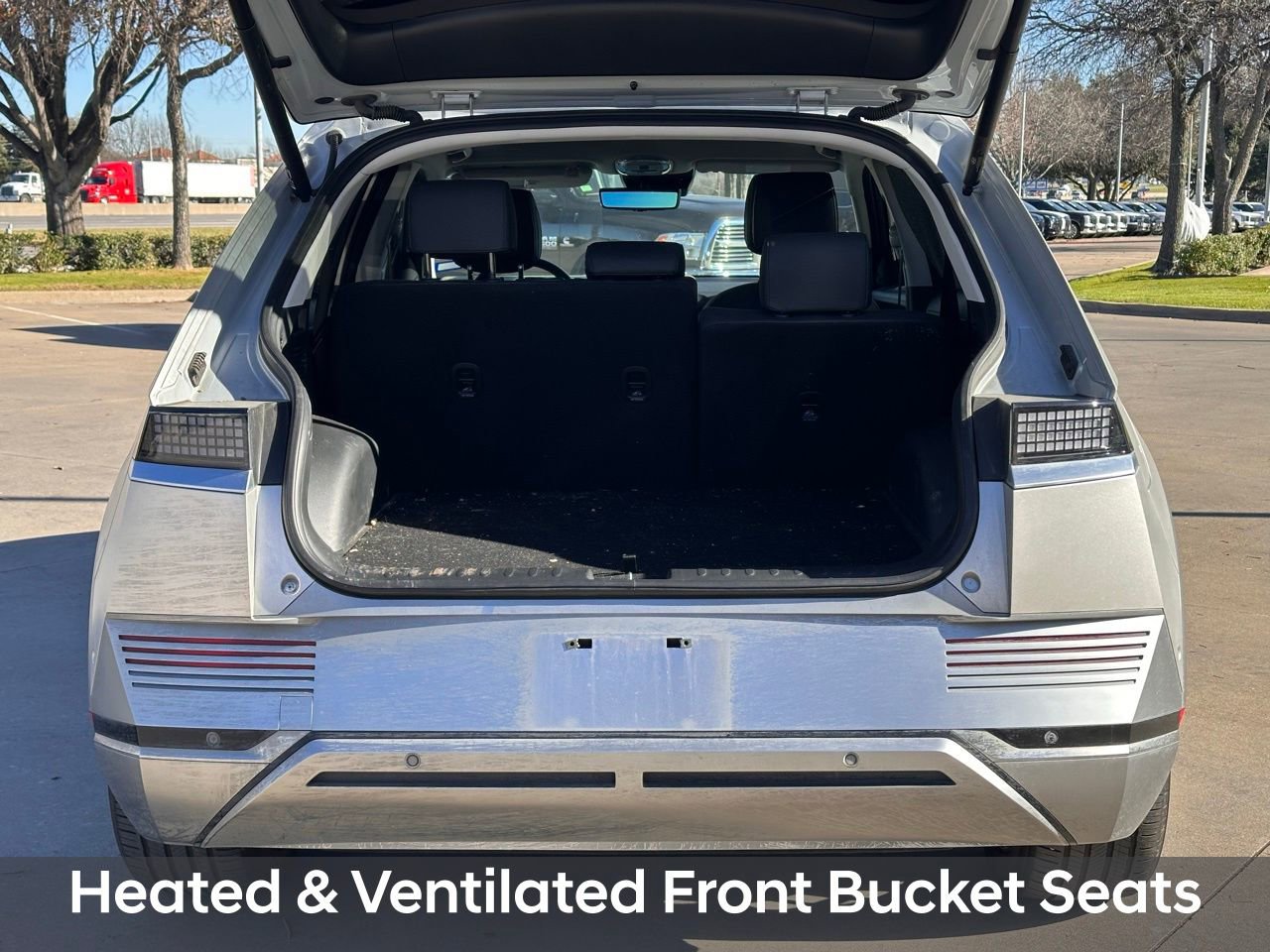 Used 2024 Hyundai Ioniq 5 Limited image 17