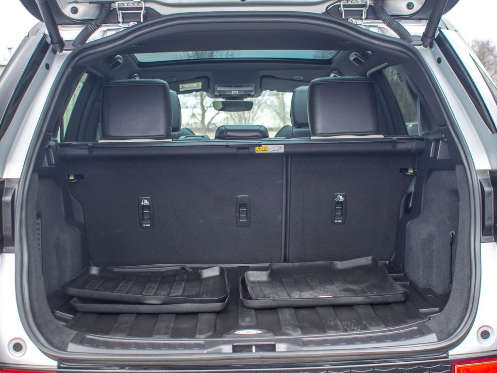Certified 2025 Land Rover Discovery Sport Dynamic SE AWD/4WD image 38