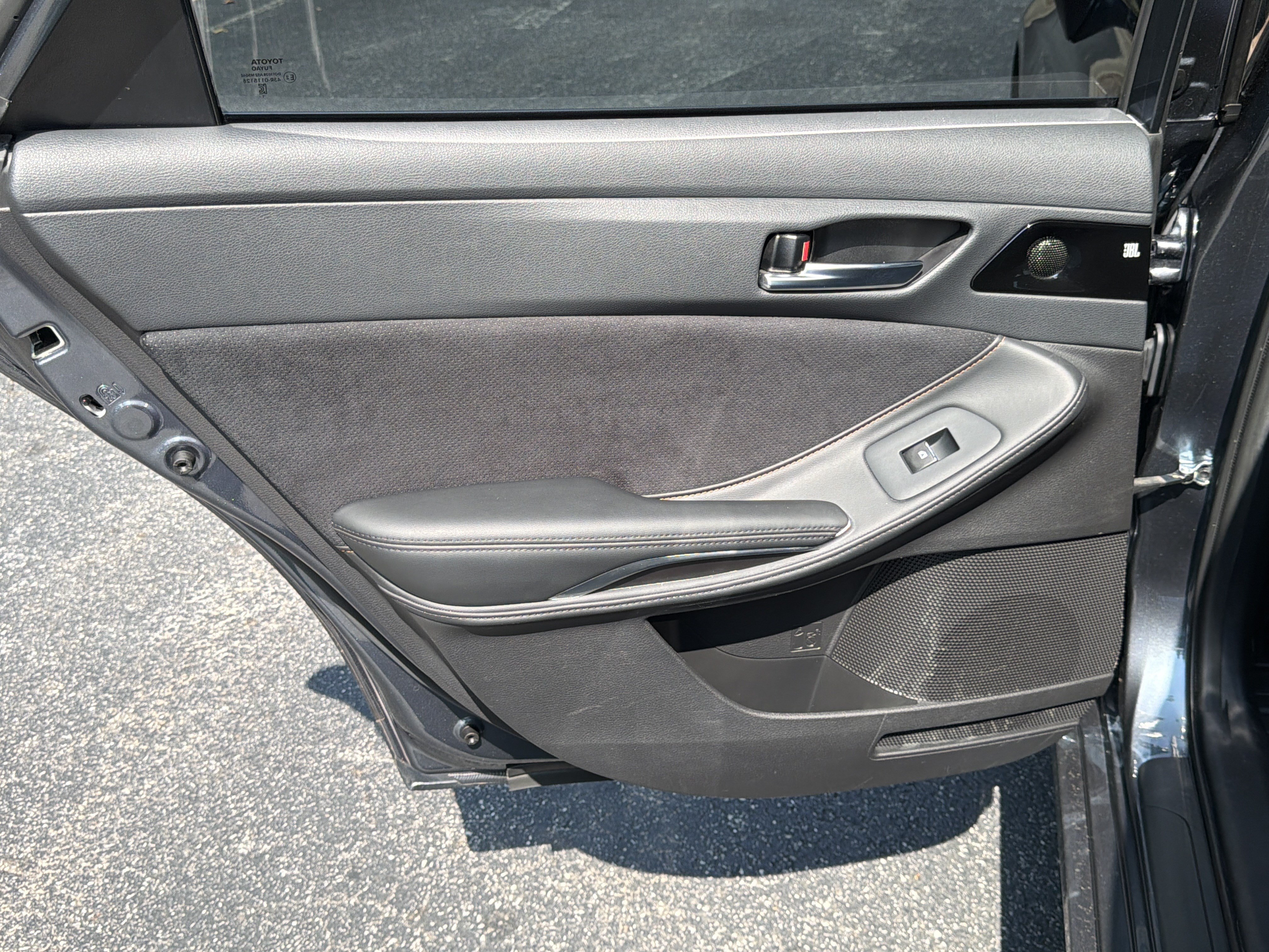 Used 2022 Toyota Avalon Touring w/ Advanced Safety Package FWD image 21