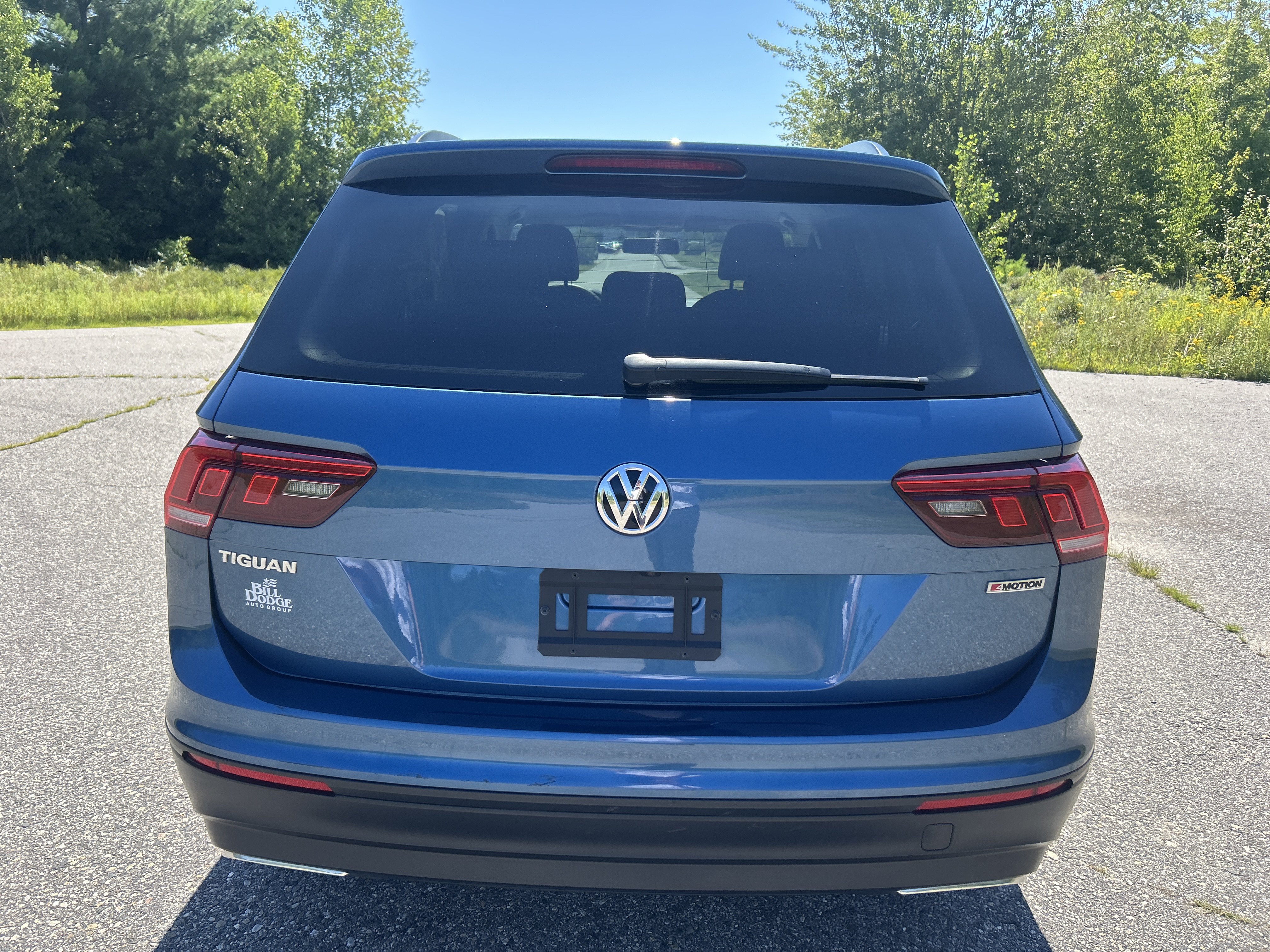 Used 2019 Volkswagen Tiguan S w/ Driver Assistance Package AWD/4WD image 6