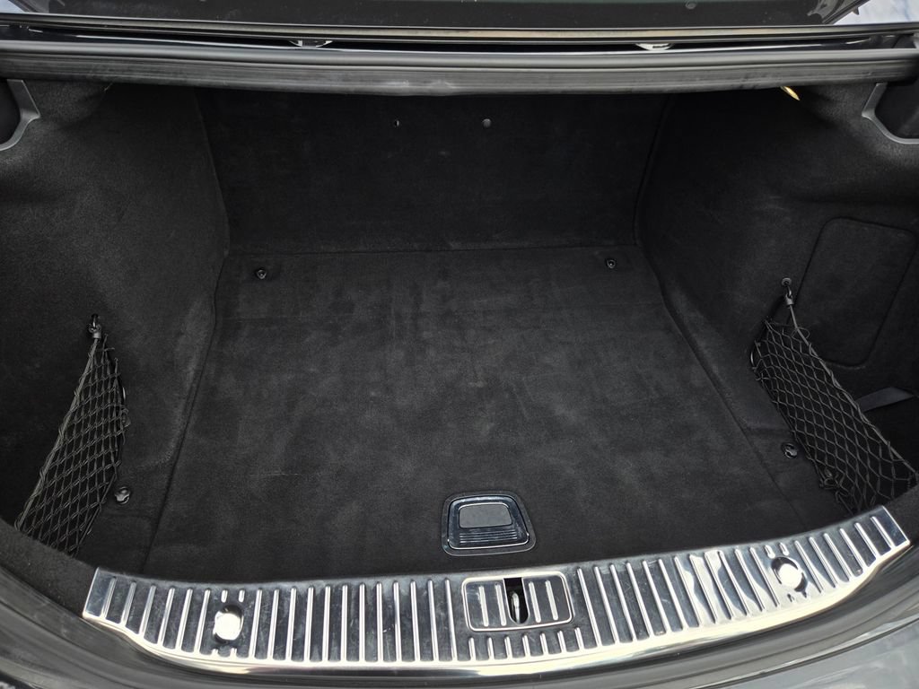 Used 2018 Mercedes-Benz S 560 Sedan image 36