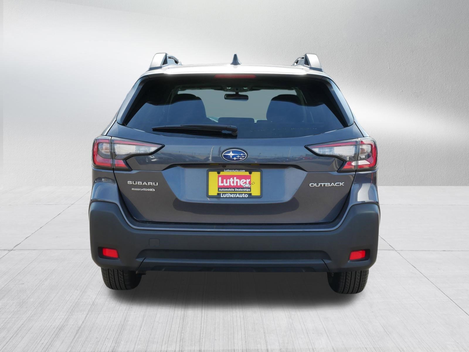 Certified 2025 Subaru Outback Premium AWD/4WD image 6