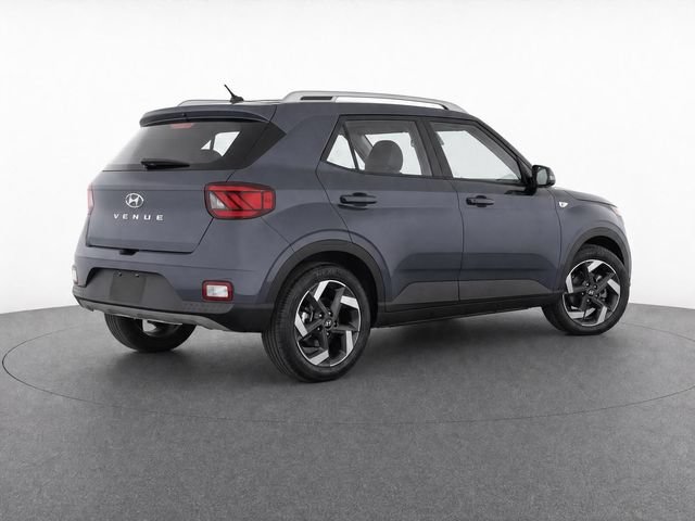 Used 2025 Hyundai Venue SEL FWD image 13