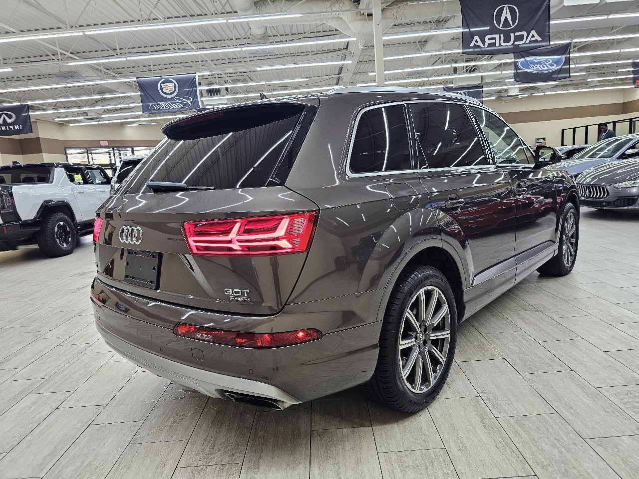 Used 2018 Audi Q7 3.0T Prestige image 7