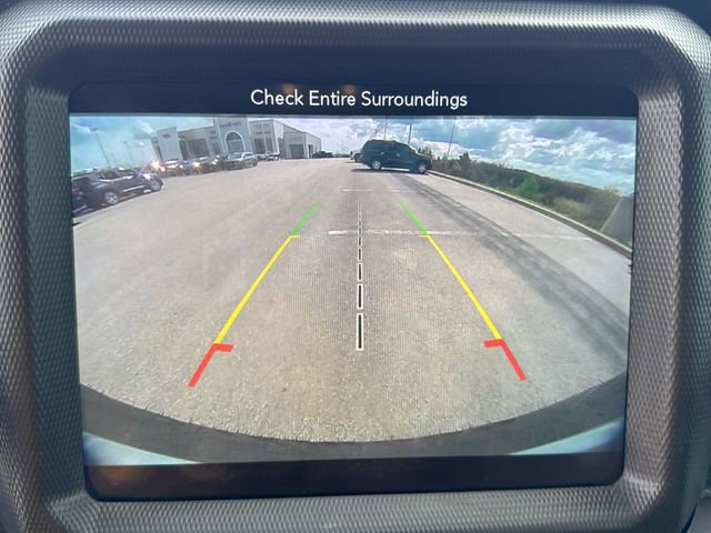 Used 2019 Jeep Wrangler Unlimited Sahara w/ Dual Top Group image 28