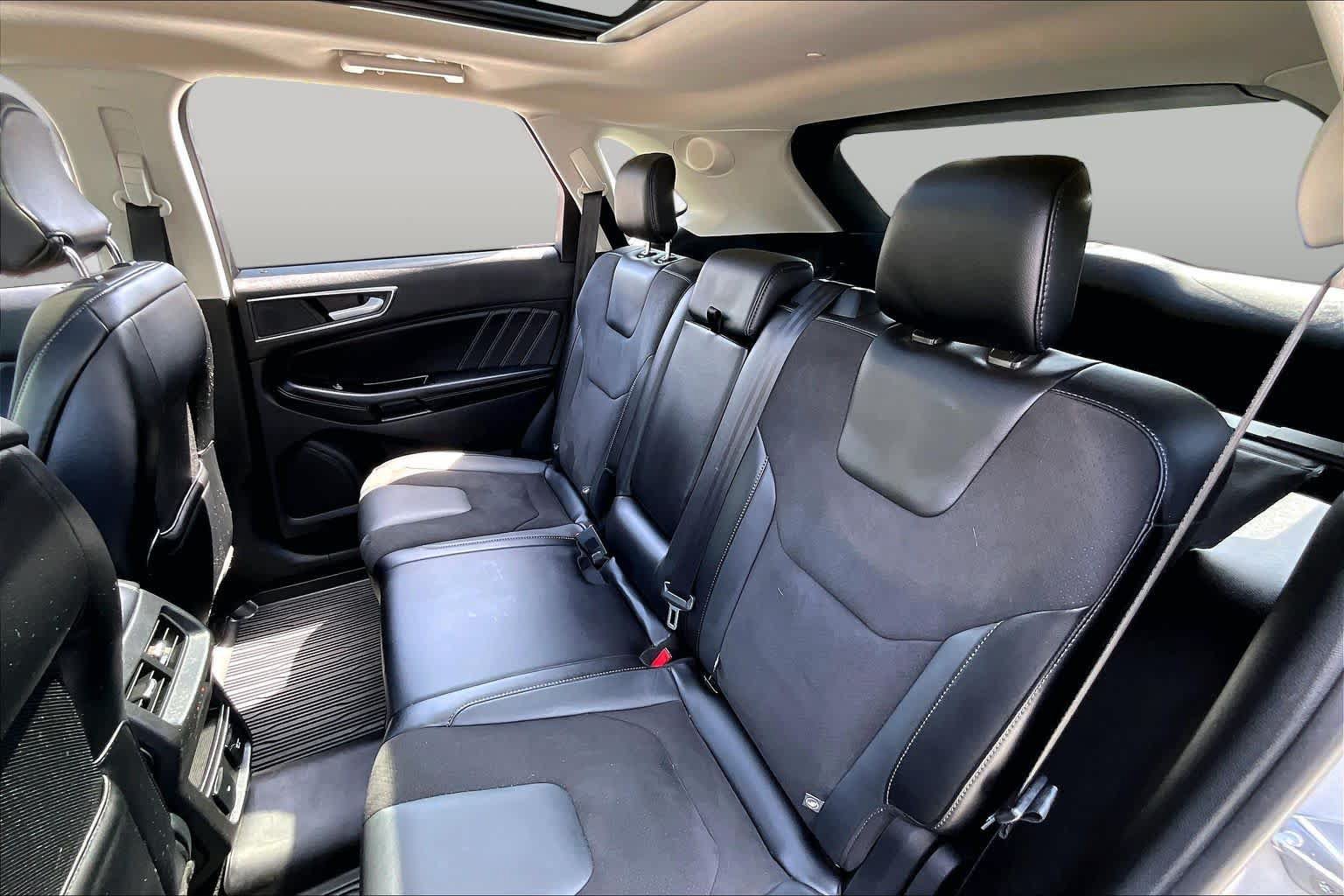 Used 2018 Ford Edge Sport w/ Equipment Group 401A AWD/4WD image 20