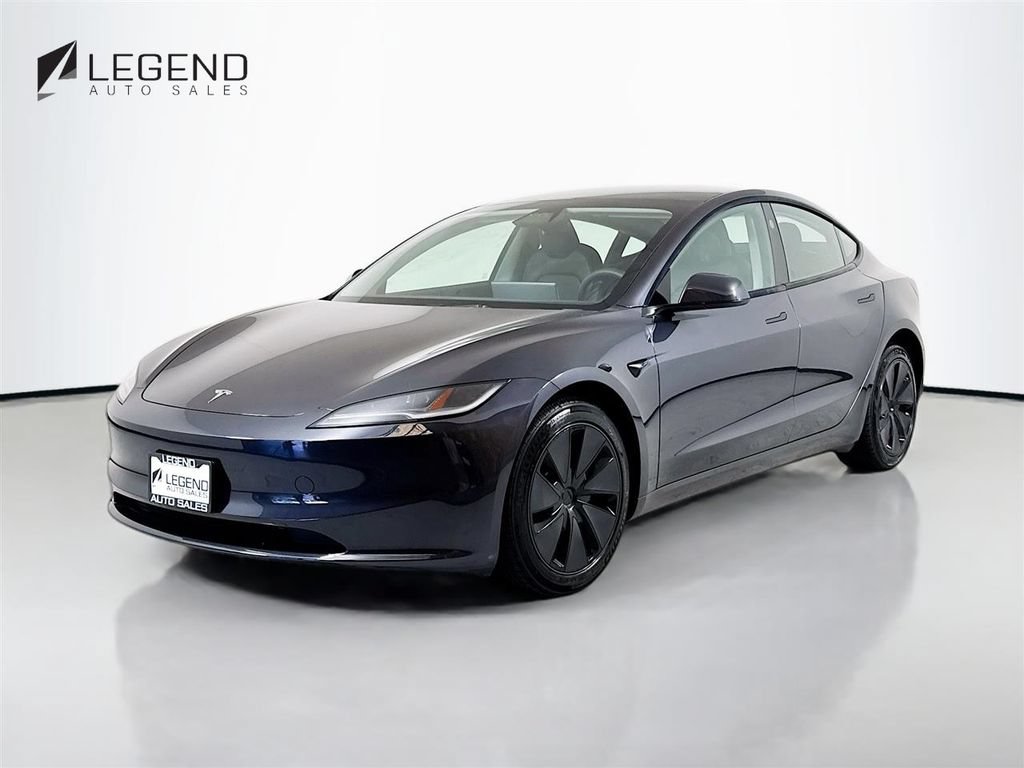 Used 2024 Tesla Model 3 Standard Range RWD image 1