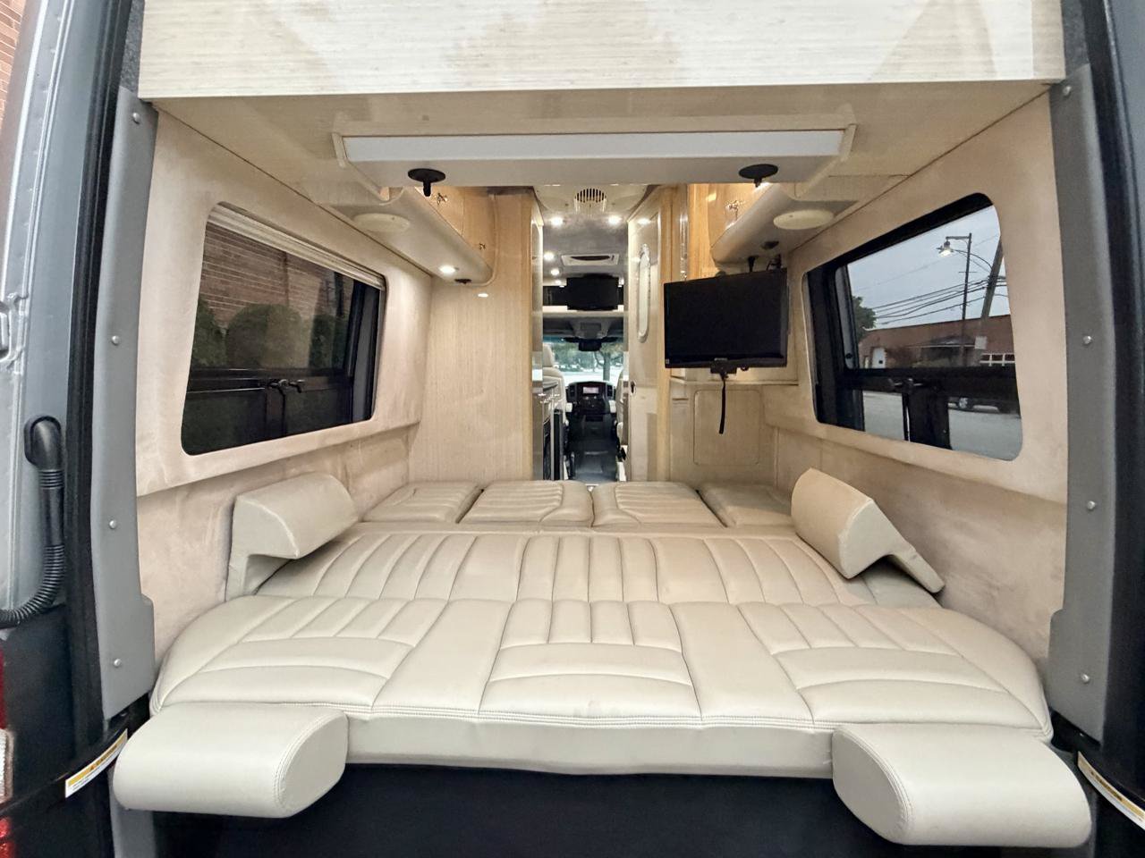 Used 2012 Mercedes-Benz Sprinter 3500 image 58