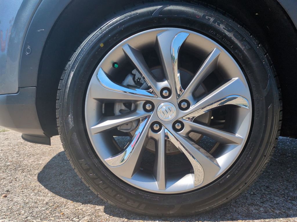 Used 2022 Buick Encore GX Essence w/ Advanced Technology Package AWD/4WD image 12