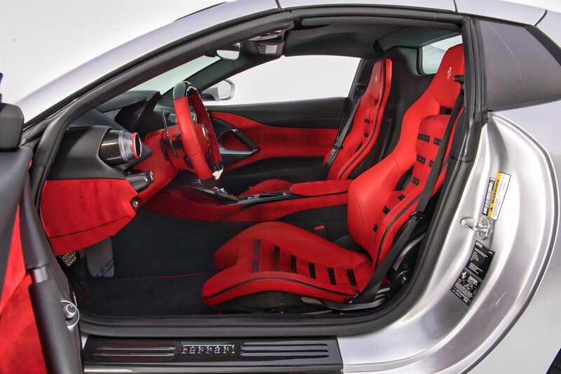 Used 2023 Ferrari 812 GTS RWD image 21