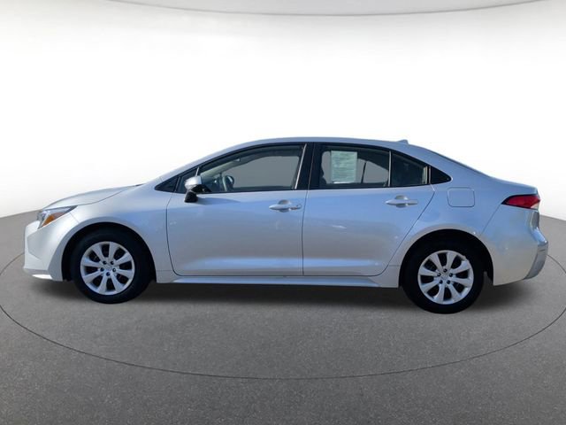 Used 2025 Toyota Corolla LE FWD image 3