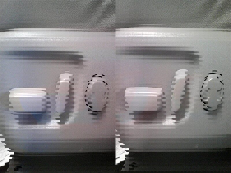 Used 2017 Toyota Sienna XLE image 28