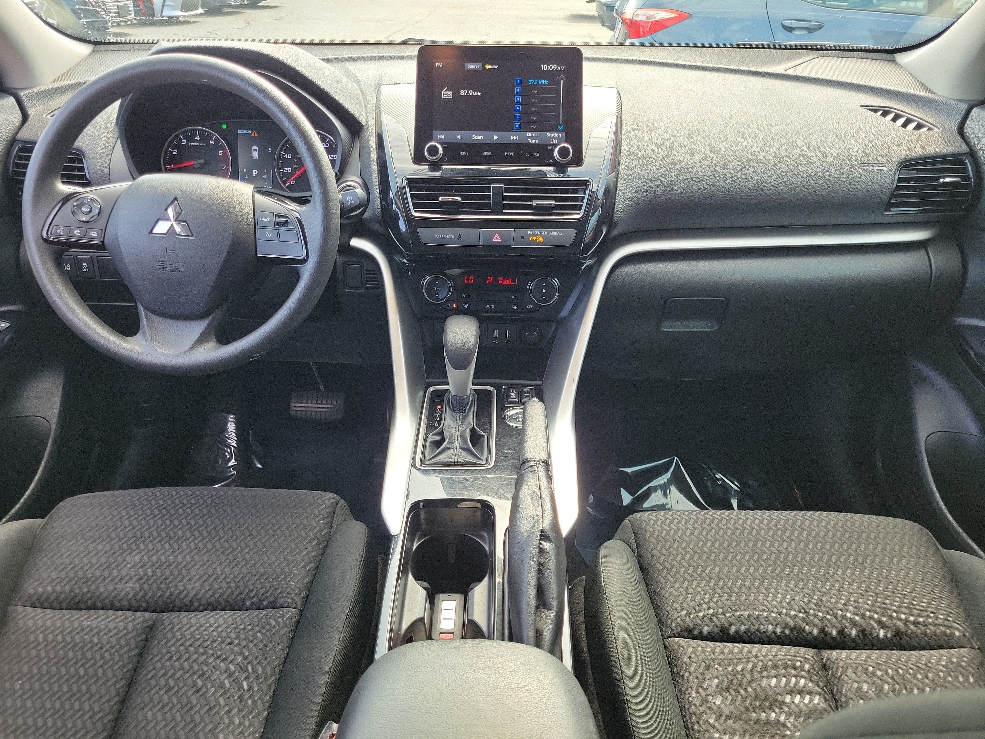 Used 2024 Mitsubishi Eclipse Cross LE AWD/4WD image 9