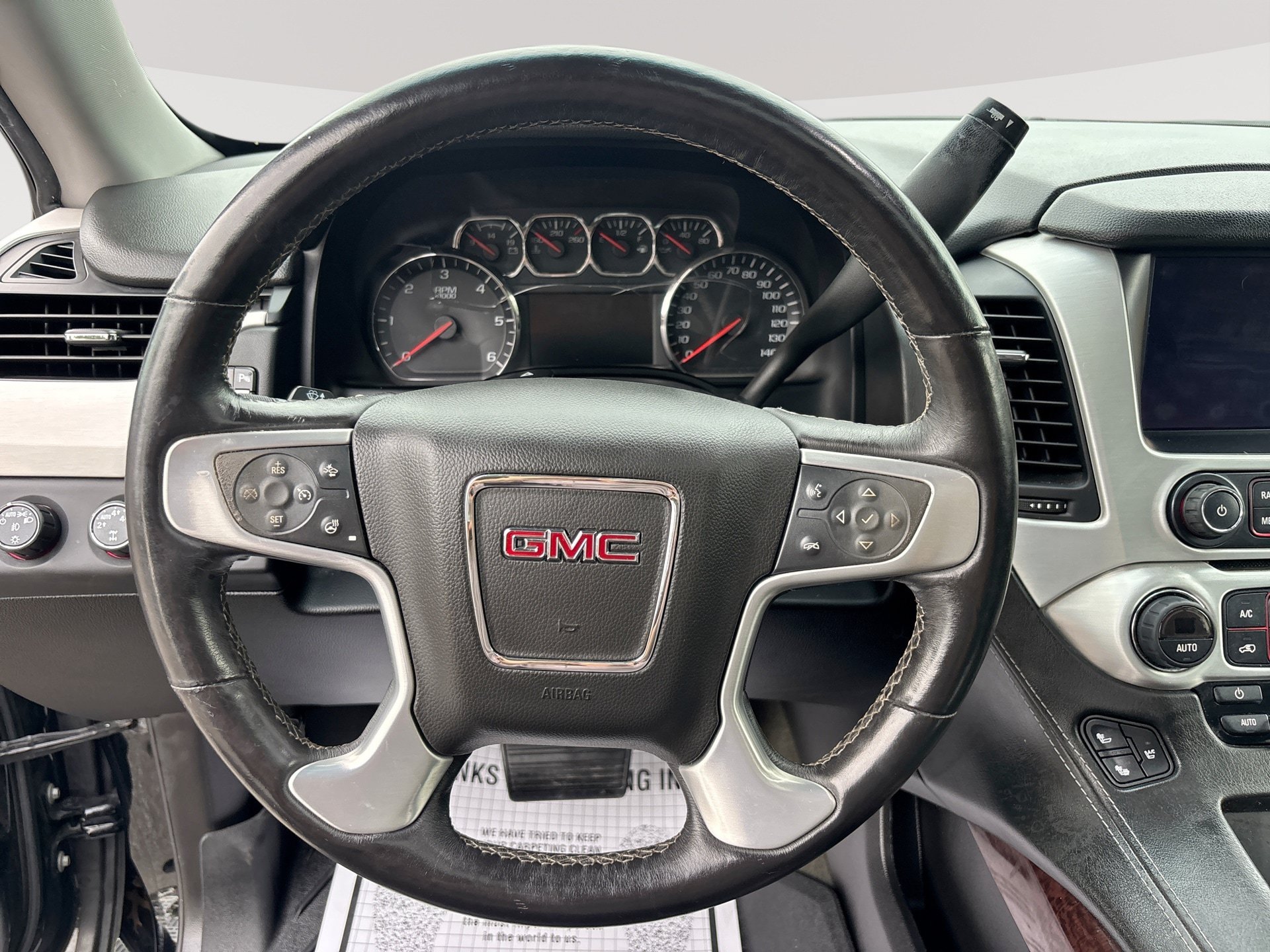 Used 2015 GMC Yukon SLT w/ Open Road Package AWD/4WD image 11
