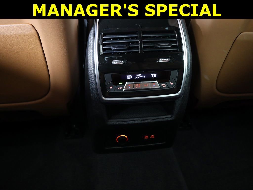 Used 2026 BMW X7 M60i AWD/4WD image 38