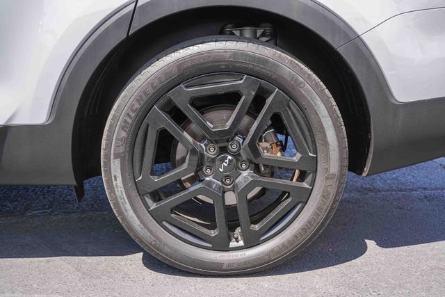 Certified 2024 Kia Telluride EX X-Line AWD/4WD image 10