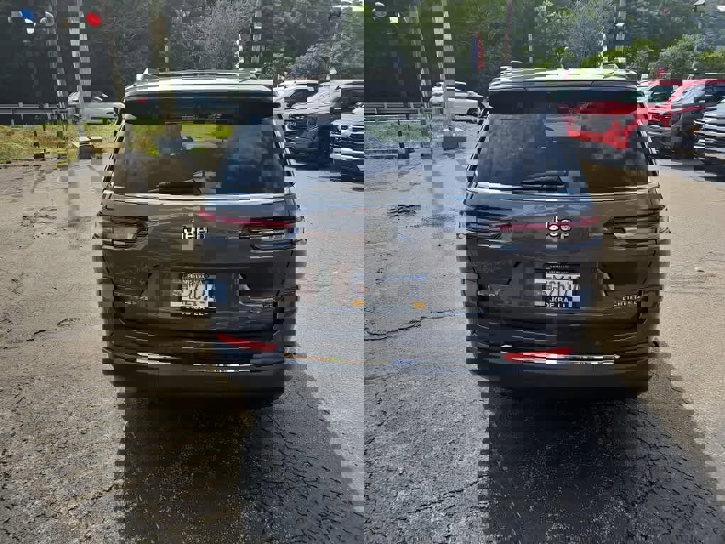 Used 2021 Jeep Grand Cherokee L Limited image 8