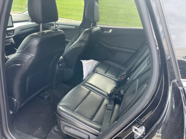Used 2024 Ford Escape Platinum AWD/4WD image 10