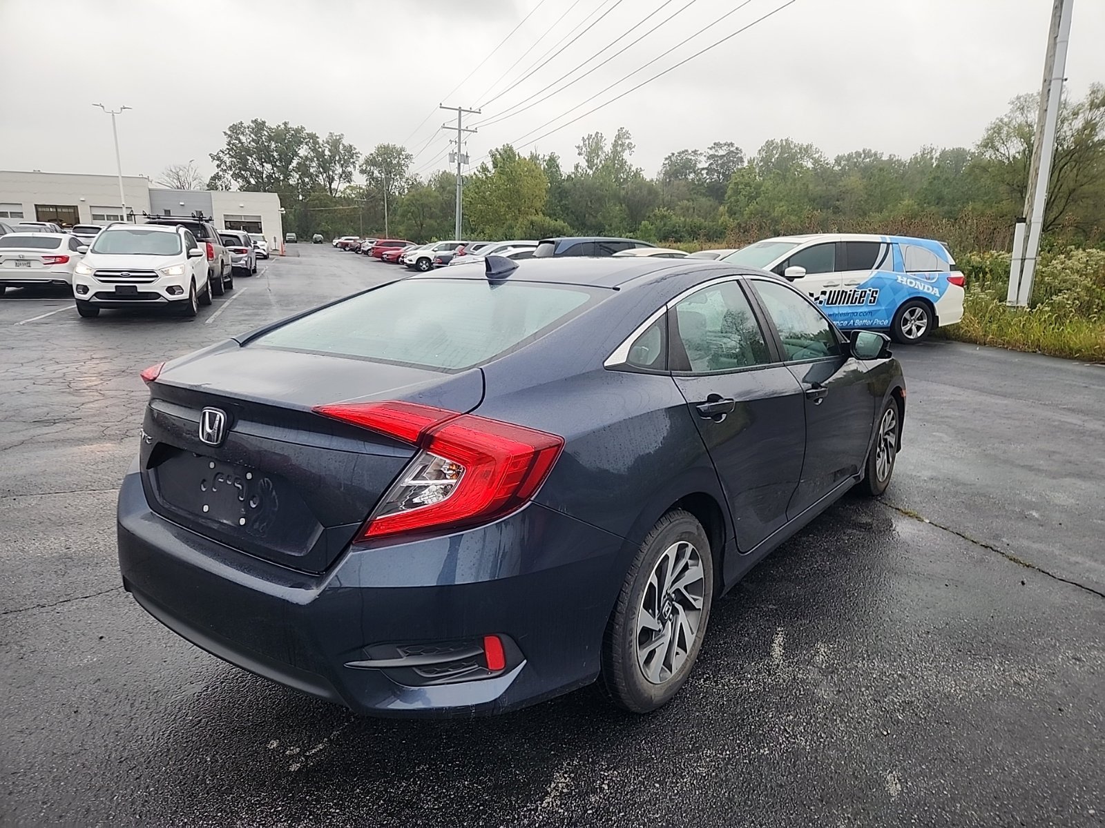 Used 2017 Honda Civic EX image 5