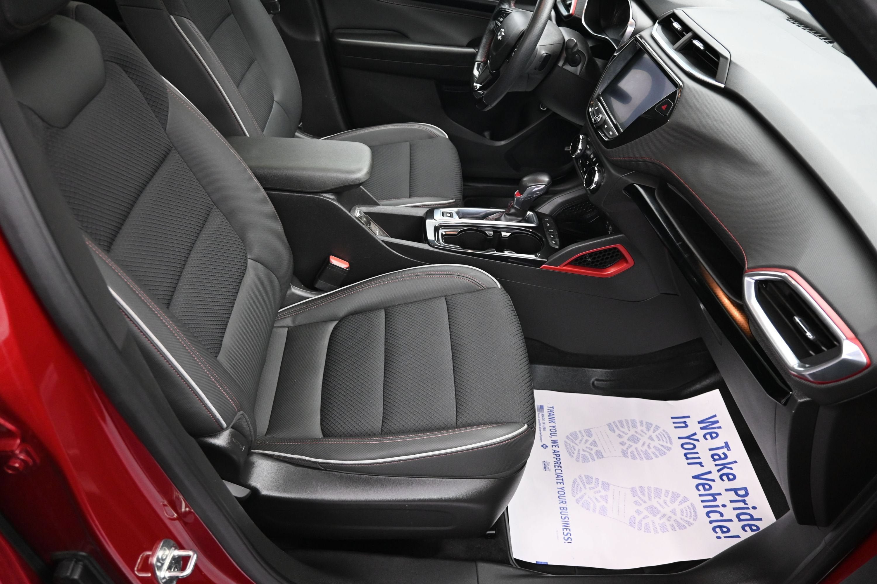 Certified 2021 Chevrolet TrailBlazer RS w/ Sun and Liftgate Package FWD image 37