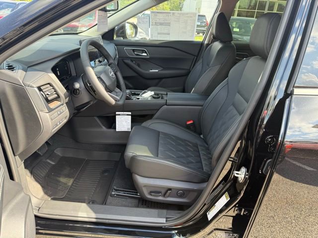 New 2026 Nissan Rogue Platinum image 17