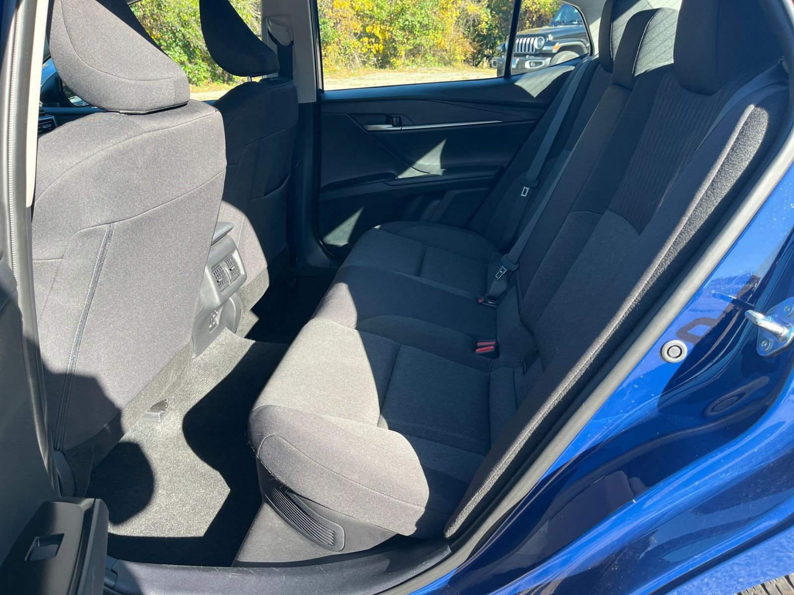 Used 2025 Toyota Camry LE image 21