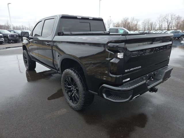 Used 2020 Chevrolet Silverado 1500 LT Trail Boss image 9