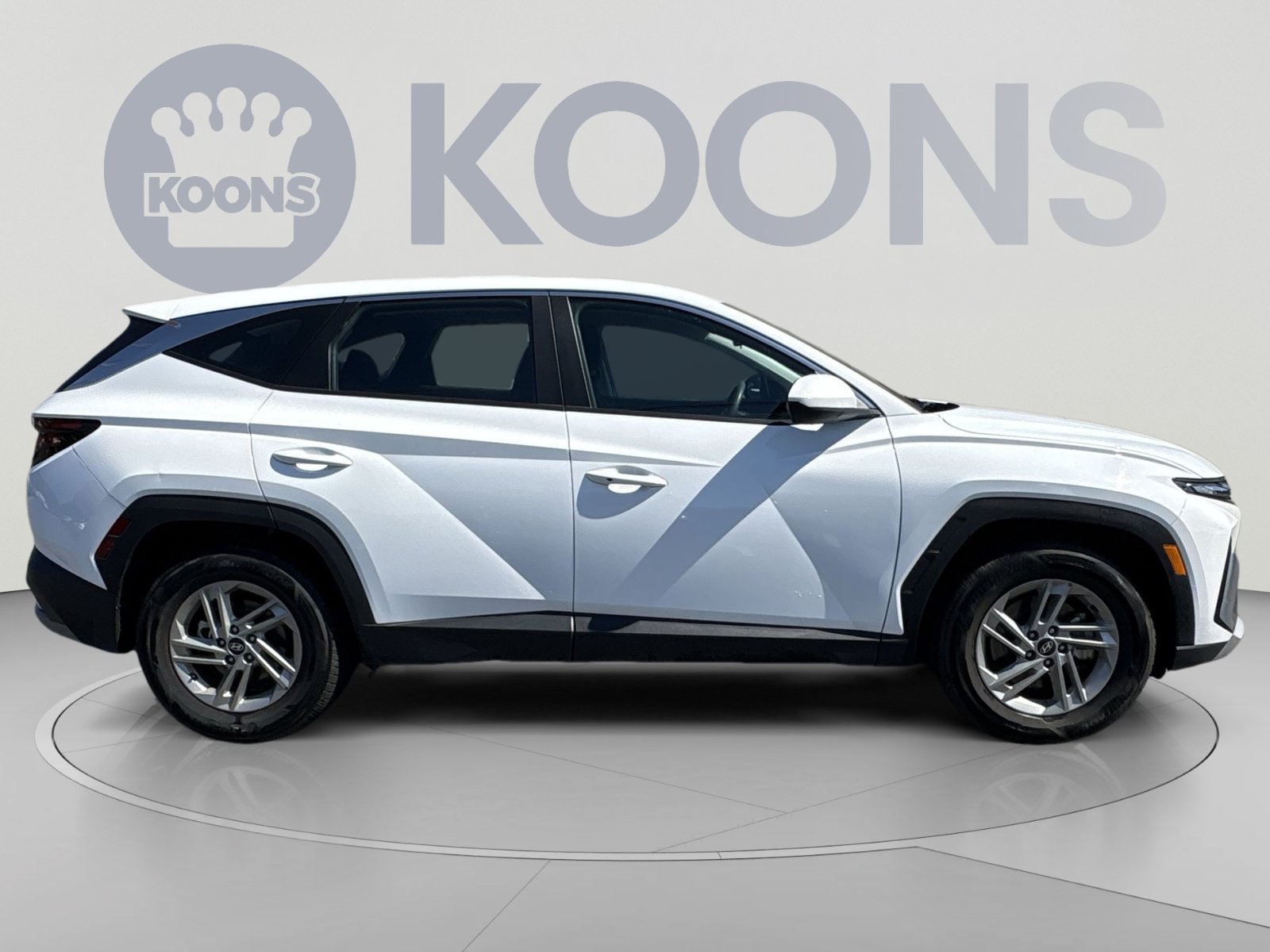 Certified 2025 Hyundai Tucson SE FWD image 8