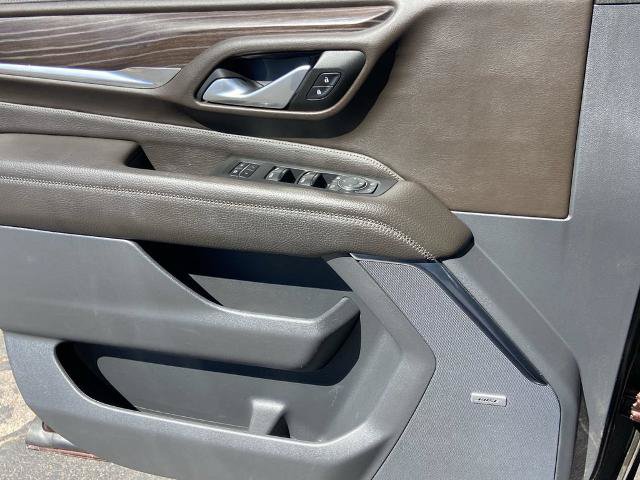 Used 2022 GMC Yukon Denali AWD/4WD image 18