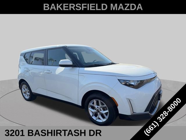 Used 2025 Kia Soul LX w/ LX Technology Package FWD image 7