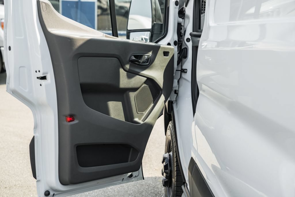 Used 2022 Ford Transit 250 148 High Roof Extended RWD image 38